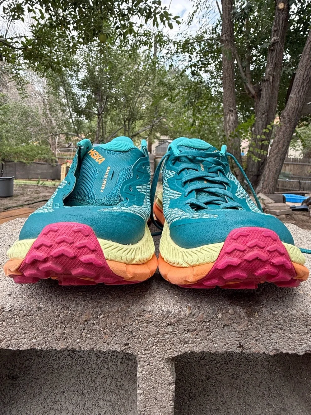 Hoka key features